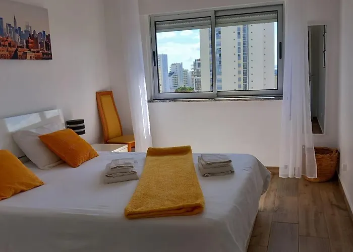 Com Vista Espetacular, Ao Lado Da Praia, By Qozzy Apartmán