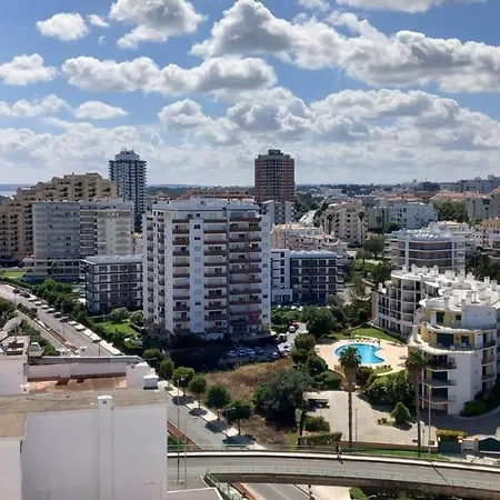 Com Vista Espetacular, Ao Lado Da Praia, By Qozzy Apartment Portimao